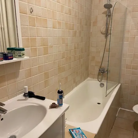 Apartman One-bedroom Near Promenade Des Nizza